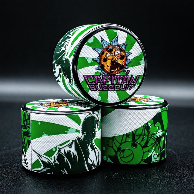 Packaging personalizado para Captain Buzzcuit